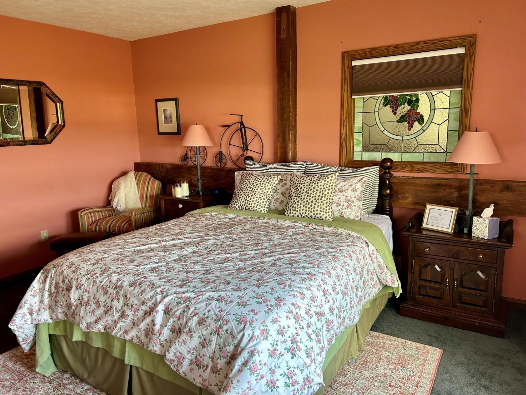 Warner-Concord Farms Bed & Breakfast Geneva Exterior photo